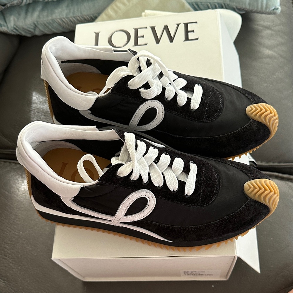 Loewe Flow suede Retro Runner Sneakers size 37